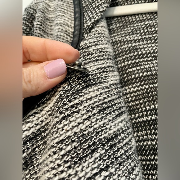 Jack by BB Dakota lightweight jacket with hood - Picture 3 of 5